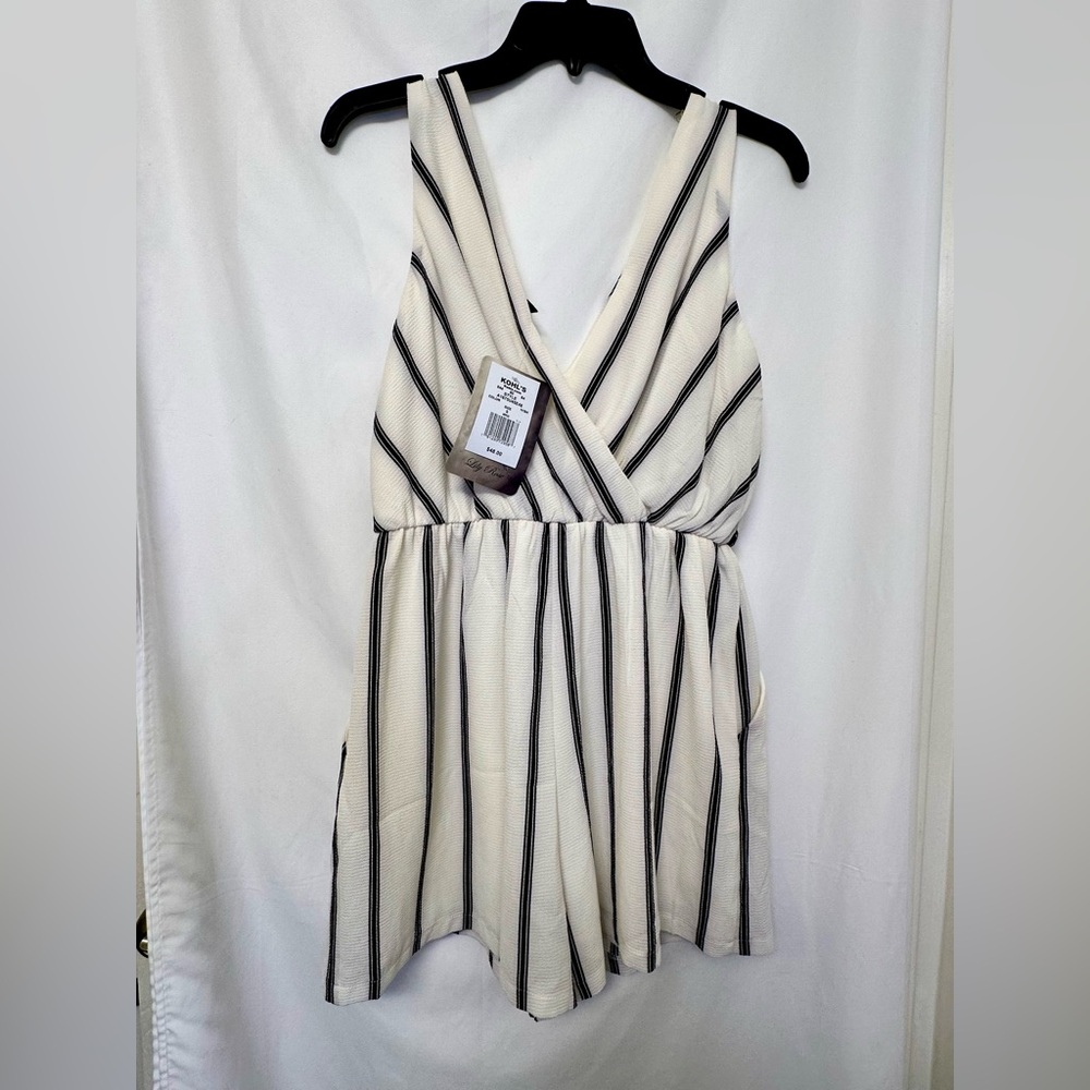 Lily Rose Striped Romper (Size S, NWT) - Picture 3 of 5